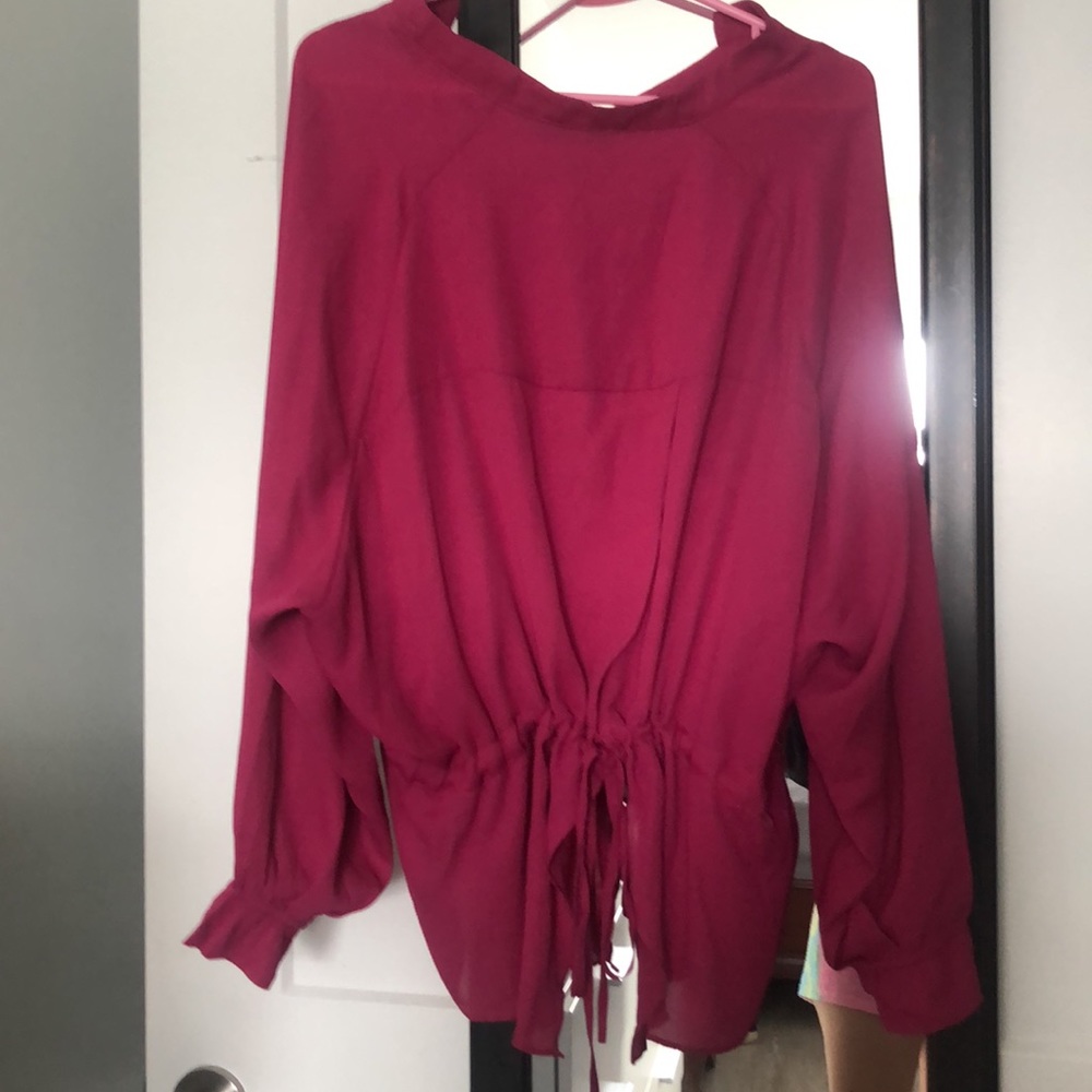 Blouse With Draw String I’m Back - image 2